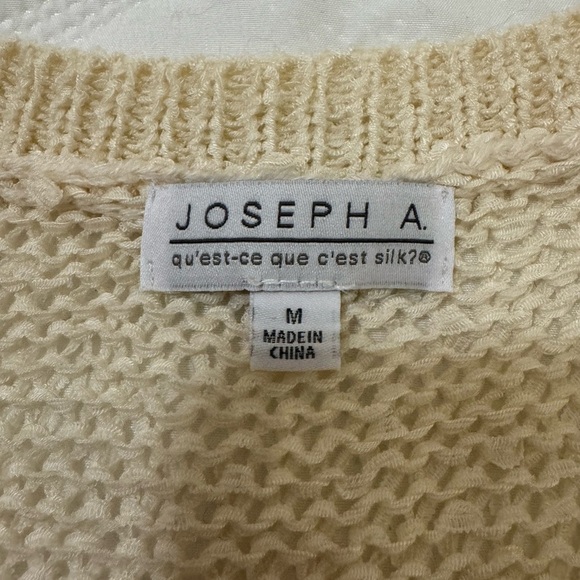 Sz M Joseph A Ivory knit Lightweight Sweater B neck - Picture 6 of 10